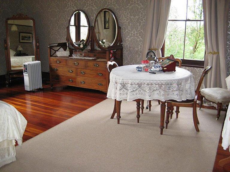 ماسترتون Llandaff Country Residence المظهر الخارجي الصورة