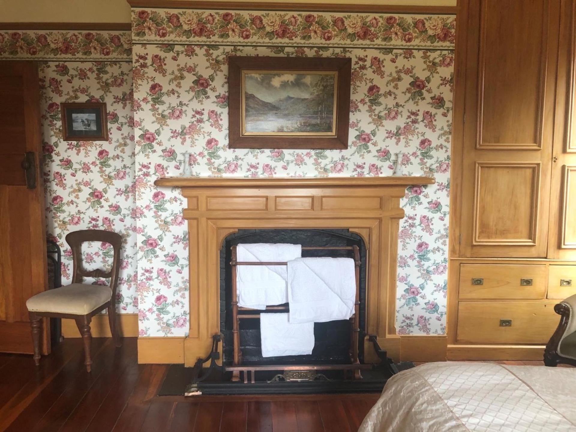 ماسترتون Llandaff Country Residence المظهر الخارجي الصورة
